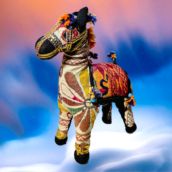 Vintage Mid Century Indian Rajasthani Patchwork Embroidery Folk Art Horse - Picture 3 of 10